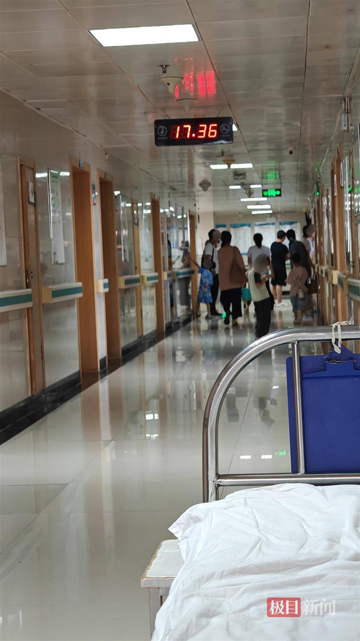 皇冠信用網会员如何申请_西安中心医院再发布一批天水幼儿血检数据皇冠信用網会员如何申请，涉事幼儿园周边幼儿也来血检，数据差异明显