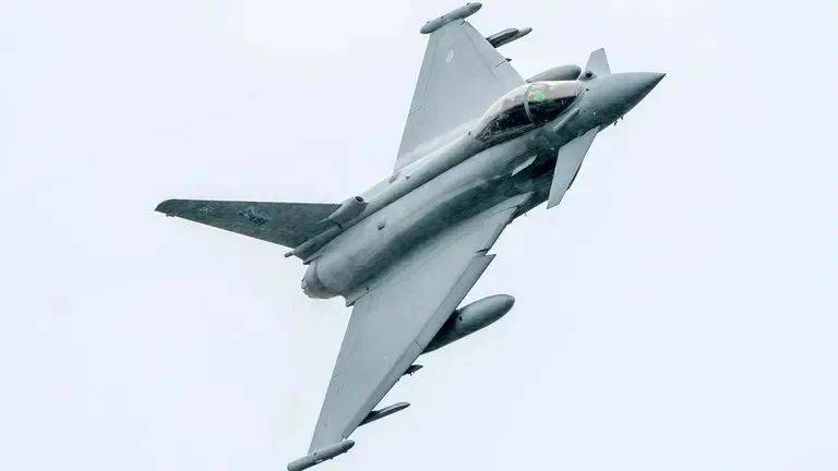 五大联赛什么时候回归 _“威尔士亲王”号一路丢盔弃甲“还魂”日本五大联赛什么时候回归 ，英军F-35又露馅！