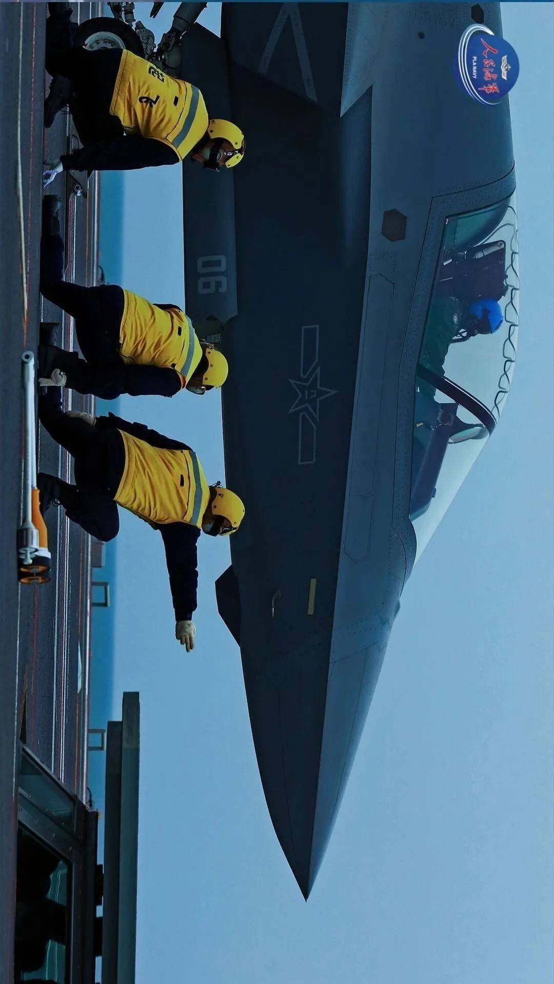 介绍个信用盘网址_现场高清大图来了介绍个信用盘网址！一同感受舰载机弹射起飞“首秀”的震撼