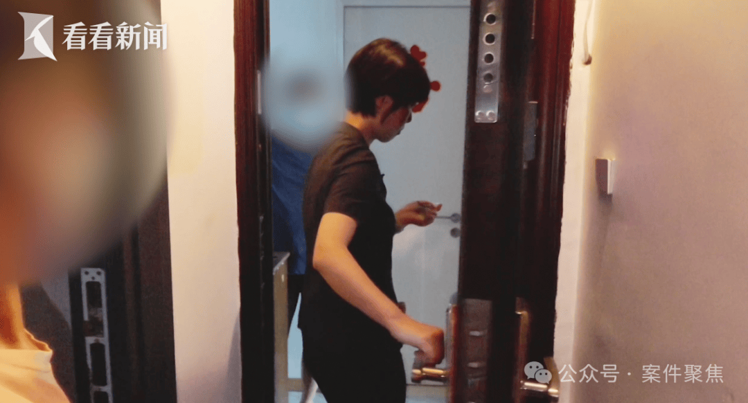 阿尔及利亚足球_“我妈都被你逼得心脏病去世了！”上海邻里纠纷酿悲剧阿尔及利亚足球，仅仅因为几扇门